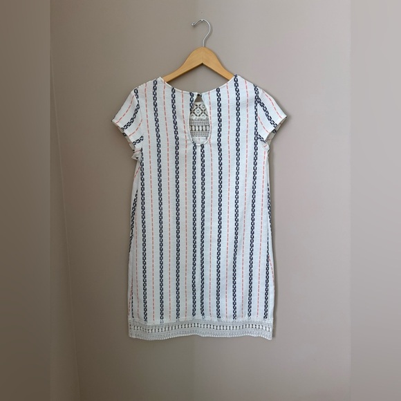 Xhilaration Women's S Boho Chic Striped Crochet Lace Trim Shift Dress - Picture 3 of 3